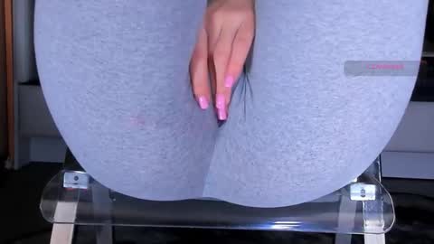 Kira online show from 03-25-26, 07:36