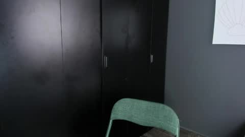 Kristen LoveBerry online show from 04-02-26, 05:32