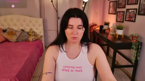 Snapshot of love_me_tonight_ chatting on 11-13-25, 10:36 Monika online show from 11-13-25, 10:36