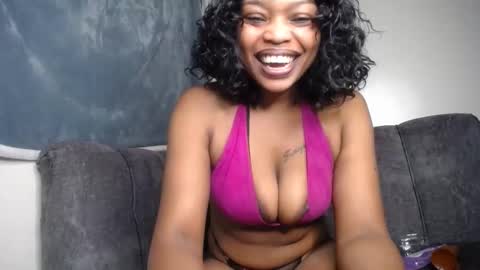 Niah online show from 10-05-25, 11:19
