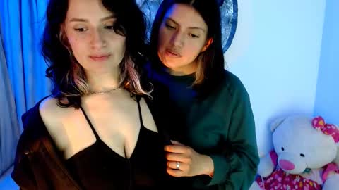 Melisa Emily online show from 11-23-25, 05:40