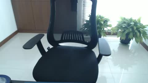 Snapshot of love_room_0206 chatting on 01-08-26, 06:54 Andys and mary online show from 01-08-26, 06:54