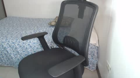 Snapshot of love_room_0206 chatting on 02-18-26, 04:08 Andys and mary online show from 02-18-26, 04:08