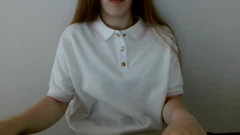 Snapshot of love_vivian chatting on 06-30-26, 11:22 Vivian online show from 06-30-26, 11:22