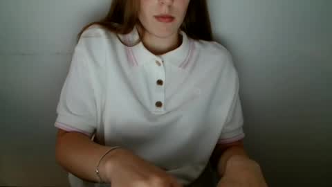 Snapshot of love_vivian chatting on 07-15-26, 11:04 Vivian online show from 07-15-26, 11:04