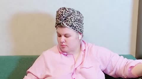 Ally online show from 12-02-24, 01:57