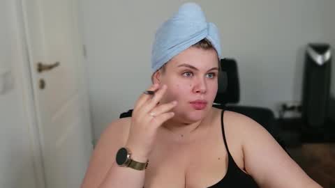 Ally online show from 09-19-25, 02:51