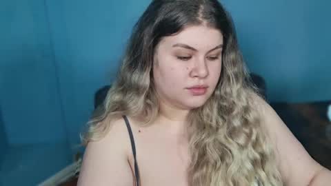 Snapshot of love_wiggy18 chatting on 06-04-26, 04:51 Ally online show from 06-04-26, 04:51