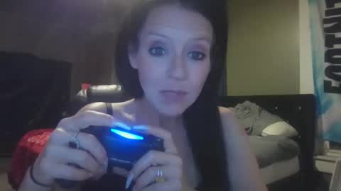 Snapshot of loveashlii chatting on 05-29-26, 02:53 loveashlii online show from 05-29-26, 02:53