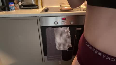 Celine online show from 10-09-25, 11:52