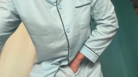 lovecoquin online show from 10-30-25, 02:29