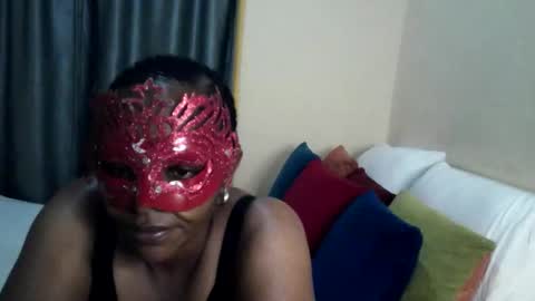 Snapshot of loveedee4 chatting on 12-17-25, 09:43 loveedee4 online show from 12-17-25, 09:43