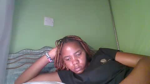 Snapshot of lovegal335 chatting on 01-16-26, 09:24 lovegal335 online show from 01-16-26, 09:24