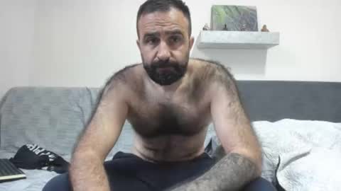 loveivat80 online show from 10-26-25, 05:46