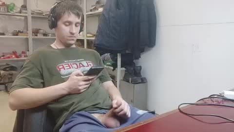 Snapshot of lovejimmi chatting on 01-13-26, 07:24 lovejimmi online show from 01-13-26, 07:24