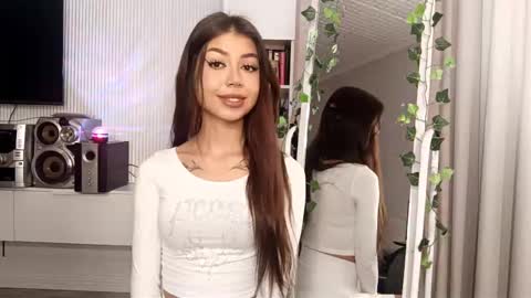 Flora online show from 02-20-26, 11:22