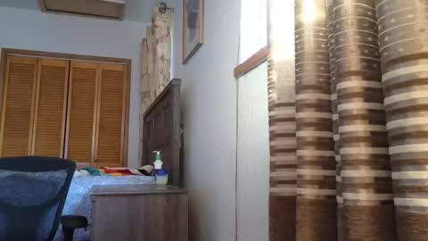 Amber online show from 12-01-25, 12:04