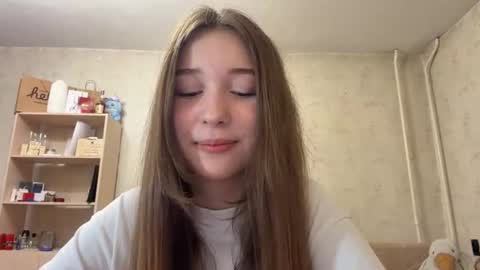 Snapshot of lovelladonaghe chatting on 06-22-26, 11:07 Lina online show from 06-22-26, 11:07