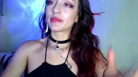 Snapshot of lovely_akira_xwx chatting on 05-01-26, 01:21 Tami online show from 05-01-26, 01:21