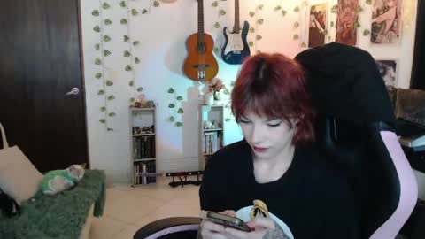 Cassie online show from 04-19-26, 01:38