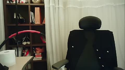 DANA KIM online show from 12-27-24, 09:28