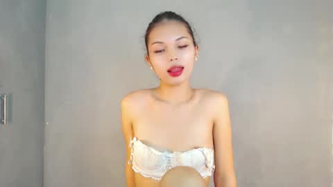  Precious  . online show from 06-11-26, 02:00