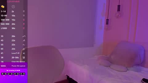 Snapshot of lovely_emma18 chatting on 09-29-25, 01:16 Emma online show from 09-29-25, 01:16