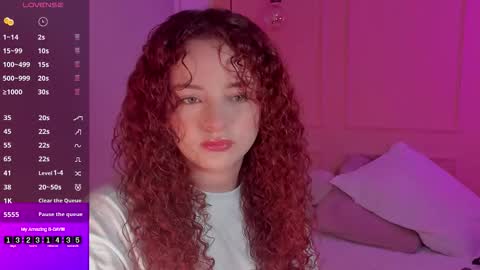 Snapshot of lovely_emma18 chatting on 11-08-25, 01:44 Emma online show from 11-08-25, 01:44