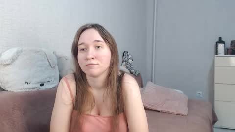 Lovely Hayley online show from 10-19-25, 10:10