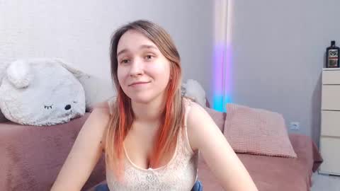 Lovely Hayley online show from 04-11-26, 09:52