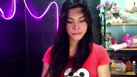 lovely_krizzy online show from 04-15-26, 11:39