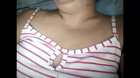 Snapshot of lovely_orchid chatting on 01-15-26, 12:15 lovely_orchid online show from 01-15-26, 12:15