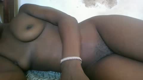Snapshot of lovely_pusy24 chatting on 03-05-25, 11:38 lovely pussy online show from 03-05-25, 11:38