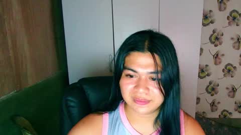 lovely_ricaxxx online show from 10-19-25, 06:41