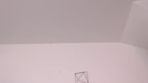Snapshot of lovely_secret chatting on 09-15-25, 04:51 Hi guys online show from 09-15-25, 04:51