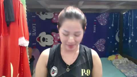 Snapshot of lovely_singlemom chatting on 04-23-26, 11:40 ask me dear online show from 04-23-26, 11:40