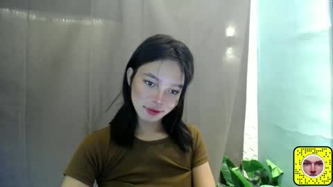 Snapshot of lovely_thea_xoxo chatting on 05-28-26, 06:10 Thea online show from 05-28-26, 06:10