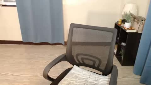 Snapshot of lovely_zoeyx chatting on 03-02-26, 06:03 Zoey online show from 03-02-26, 06:03