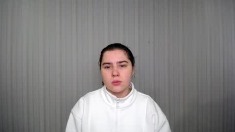 Snapshot of lovelyangel_xx chatting on 12-14-24, 07:51 lovelyangel_xx online show from 12-14-24, 07:51