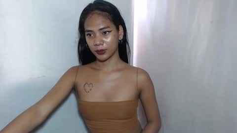 Snapshot of lovelycarmilla chatting on 01-10-26, 02:46 Carnilla online show from 01-10-26, 02:46