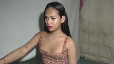 Snapshot of lovelycarmilla chatting on 03-21-26, 03:37 Carnilla online show from 03-21-26, 03:37