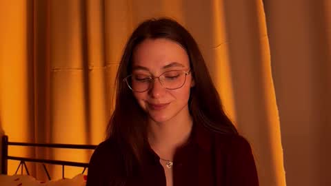 Solfiro online show from 11-12-25, 05:24