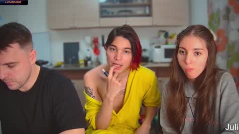 lovelydany3 online show from 12-11-24, 03:15