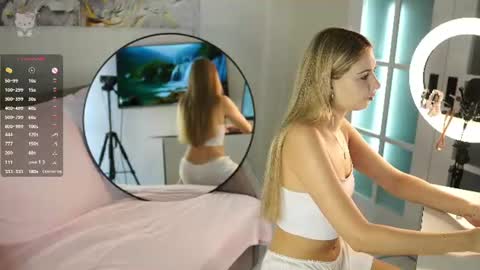 Snapshot of lovelygracee chatting on 06-15-26, 02:52 lovelygracee online show from 06-15-26, 02:52