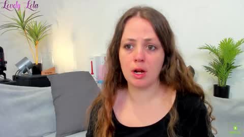 Lola online show from 10-05-25, 09:34