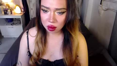 Snapshot of lovelymarie69 chatting on 12-05-24, 06:44 Rebeca online show from 12-05-24, 06:44