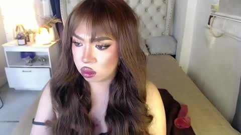 Snapshot of lovelymarie69 chatting on 01-28-25, 06:39 Rebeca online show from 01-28-25, 06:39