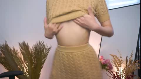 kim online show from 01-16-25, 05:11