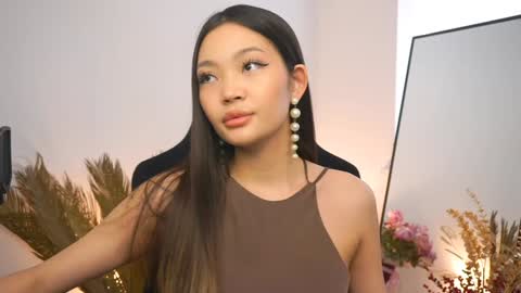 kim online show from 01-18-25, 10:39