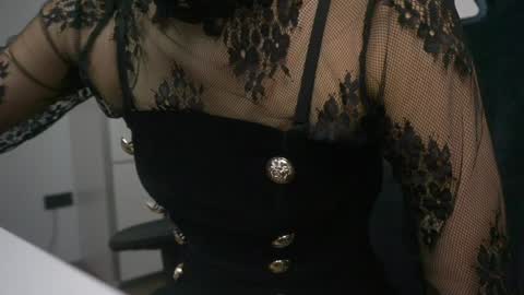 kim online show from 01-25-25, 06:13